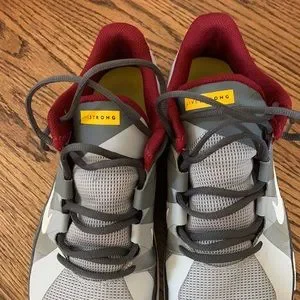 Nike Livestrong maroon shoes Nike | Shoes | Nike Livestrong Maroon Shoes | Poshmark main image 4